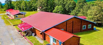 Love Hotels St John River by OYO at Fort Kent ME