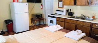 Love Hotels St John River by OYO at Fort Kent ME