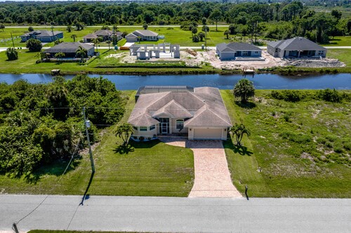 Luxurious & Spacious Canal Home with Heated Pool