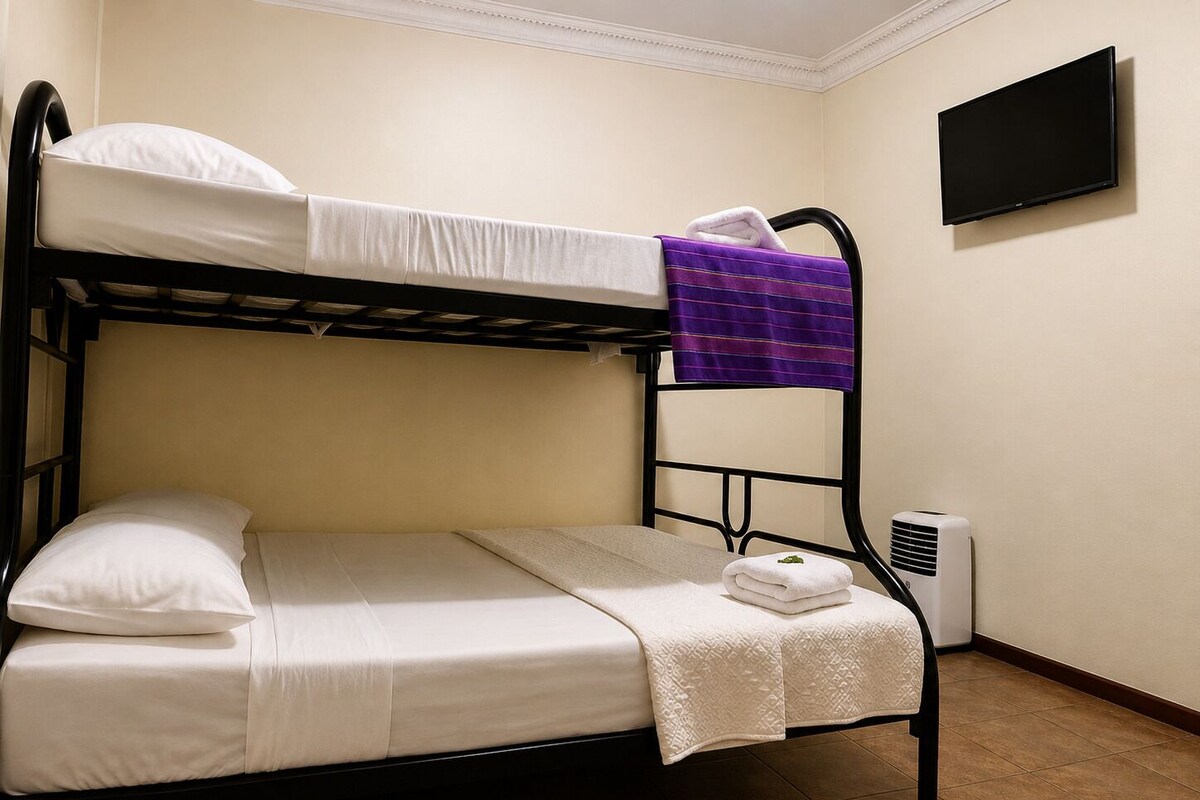 Cortinas blackout, wifi gratis y ropa de cama 