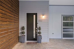 Interior - Northshore 5BR Fun Retreat Near Downtown (Chattanooga)