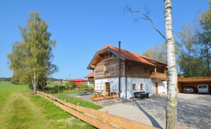 Exterior - Chalet 'Franking' with Wi-Fi, Balcony & Terrace (Franking)