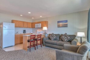 TV, DVD player, offices