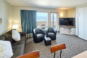 TV, offices - Beachfront Suite - Ocean Views - Heated Pool & Hot Tub! (Lincoln City)