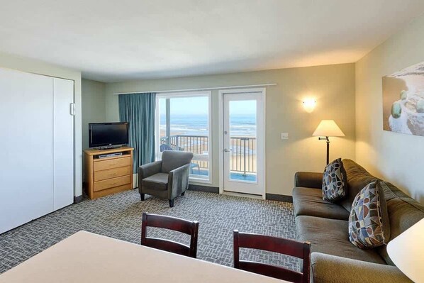 Televisión y oficina 