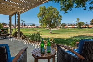 Terrace/patio - Palm Desert Resort - 2 bdr 2 bath perfect for Stagecoach (Palm Desert)