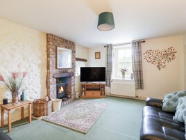 Cottage | Living area