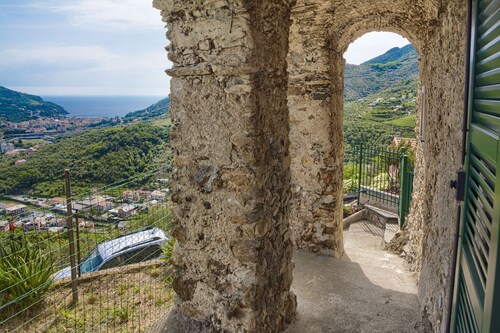 Blueberry - Charmant appartement, avec terrasse panoramique avec vue sur Levanto