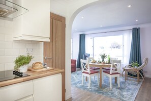 Dining - A hidden gem, steps away from the harbour (Brixham)