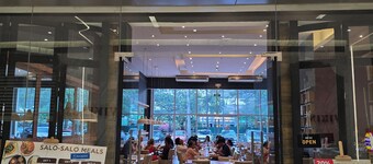 Jazz Tower D // Superb View at Balcony // Queen Bed for 2 Adults