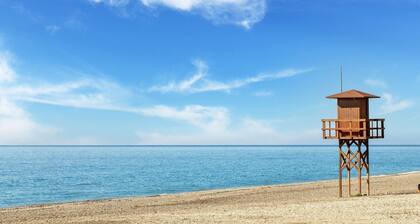 Villa in Granada with Sea Views & Pool