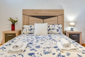 1 室のベッドルーム、アイロン / アイロン台、WiFi (無料)、ベッドシーツ