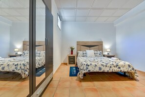 1 makuuhuone, silitysrauta/-lauta, ilmainen Wi-Fi, vuodevaatteet