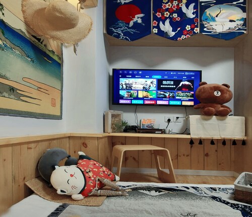 近常熟路地铁站300米｜静安寺商圈