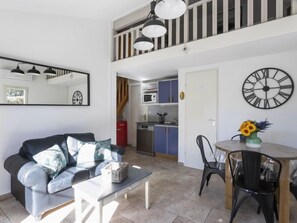 Interior - Val d'Alpilles by Interhome (Maussane les Alpilles)