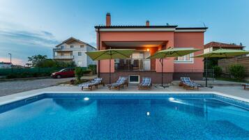 Una piscina climatizada