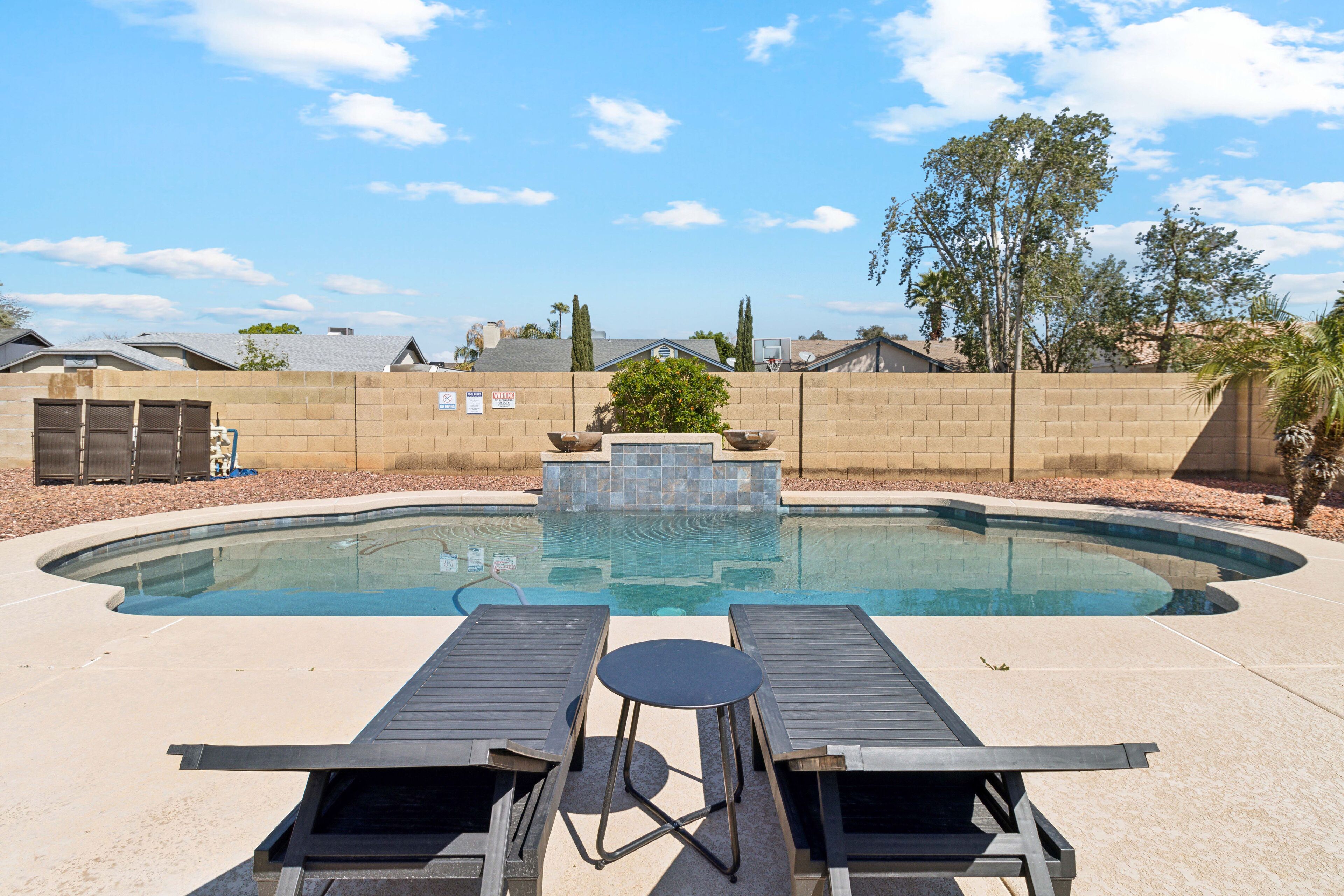 Cristel Escape* Home w/ Sparkling Pvt Pool, BBQ Grill, Great Backyard!