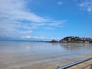 On the beach - Apart Rdc 2-3-4 people 50m2 Ground floor+closed courtyard of 30m2 100m the beach (Pléneuf-Val-André)