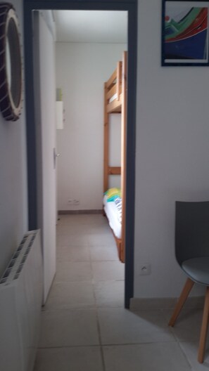 Interni