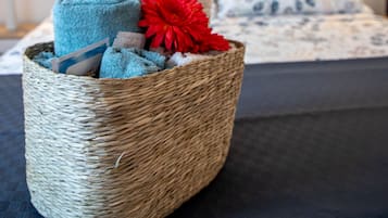 1 Schlafzimmer, BĂŒgeleisen/BĂŒgelbrett, WLAN, BettwĂ€sche