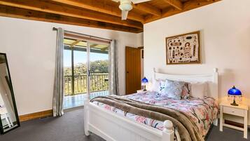 5 bedrooms, iron/ironing board, travel cot, free WiFi