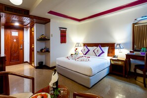 Deluxe Double or Twin Room | Desk, blackout drapes, free WiFi, bed sheets - TTC Hotel Premium-Angkor (Siem Reap)