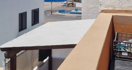 "EL COTILLO TRANQUILIDAD"/Stylish/Minutes from swim or surf/Well equipped