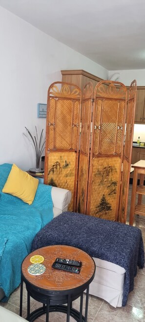 1 bedroom, in-room safe, desk, iron/ironing board