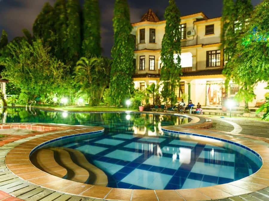 Fachada de la propiedad