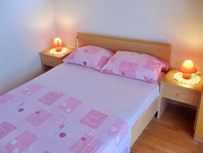 Apartment (Three Bedroom Apartment with Balcony ) | 3 bedrooms, WiFi - Apartment Bella Vista (Mljet)