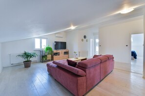 Villa, 6 chambres, piscine privée, vue piscine