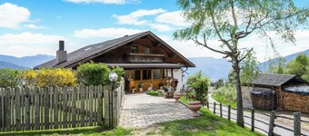Appartamento "Sonnenschein" con vista sulle montagne, balcone e Wi-Fi