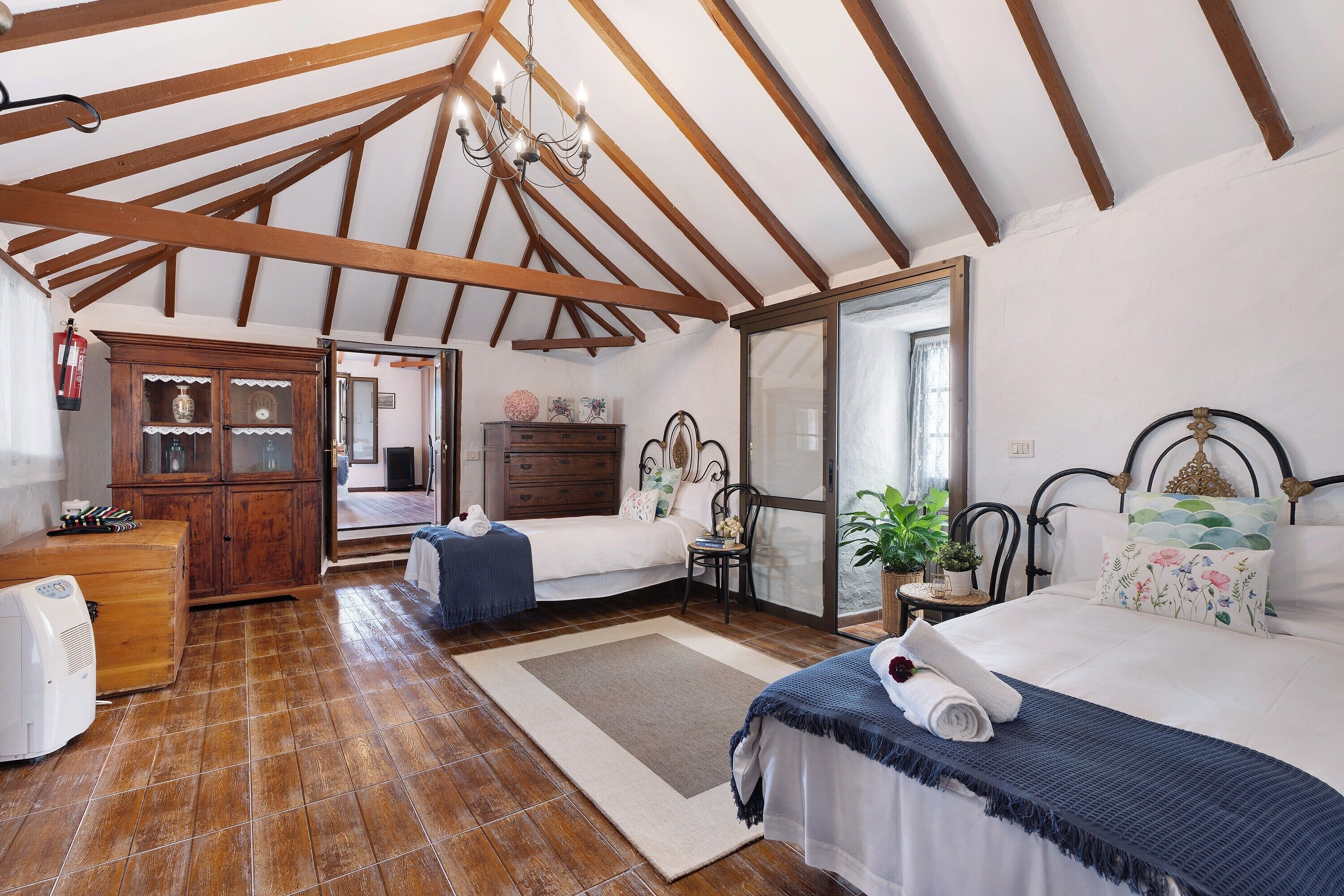 2 Schlafzimmer, Bügeleisen/Bügelbrett, kostenloses WLAN, Bettwäsche