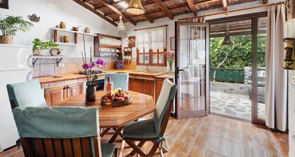 Maison de vacances 'RosalĂa' avec vue sur la mer, terrasse et Wi-Fi