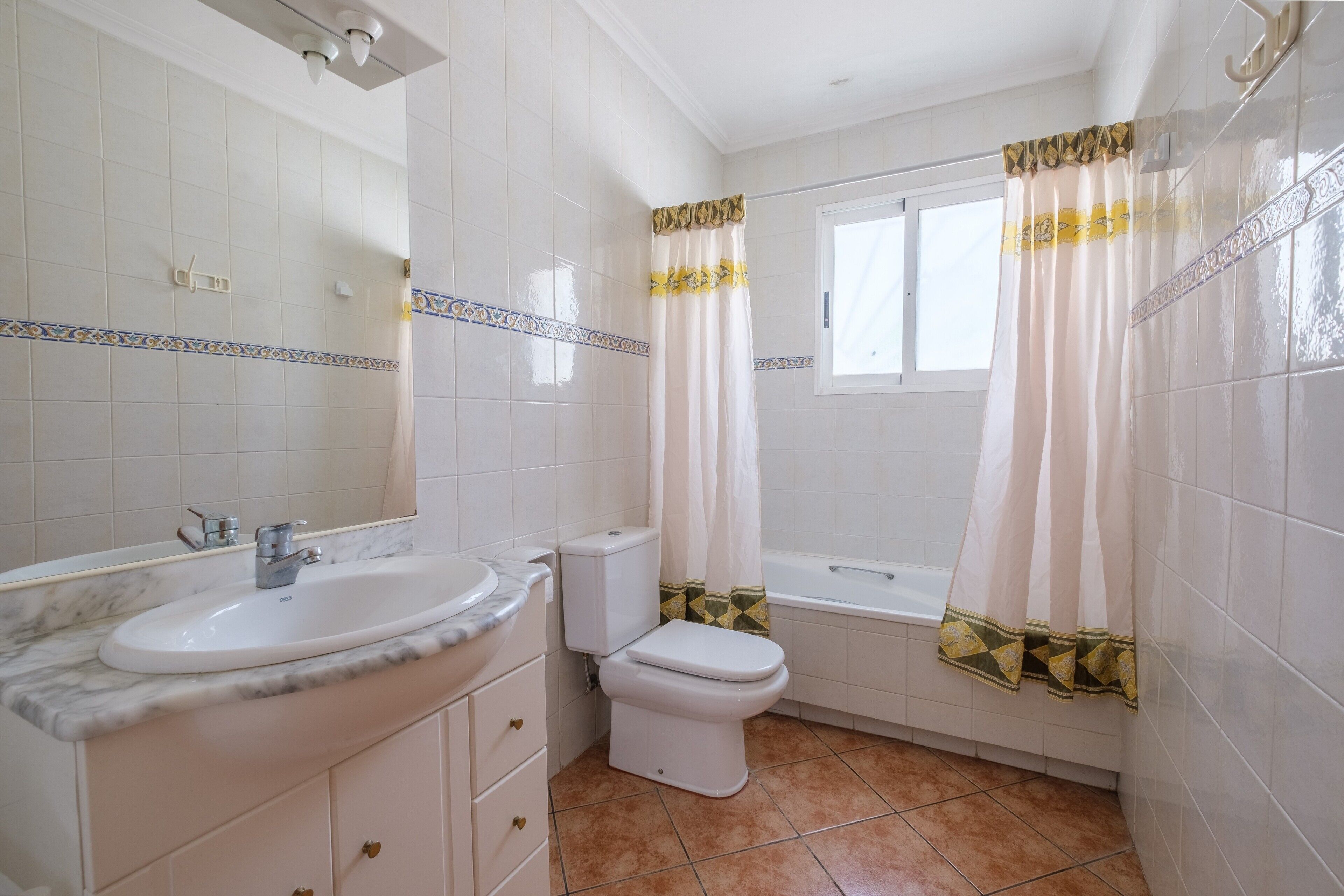 Baignoire, serviettes fournies
