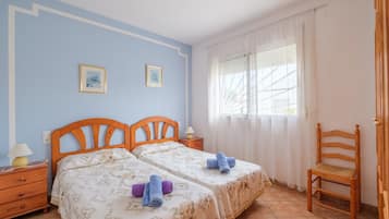 3 sovrum, strykjärn/strykbräda, gratis wi-fi och sängkläder