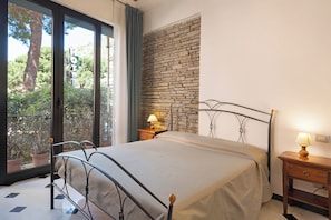 1 camera, ferro/asse da stiro, Wi-Fi gratuito, lenzuola