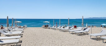 Holiday Apartment 6 Mehari close to the Beach with Balcony & Wi-Fi