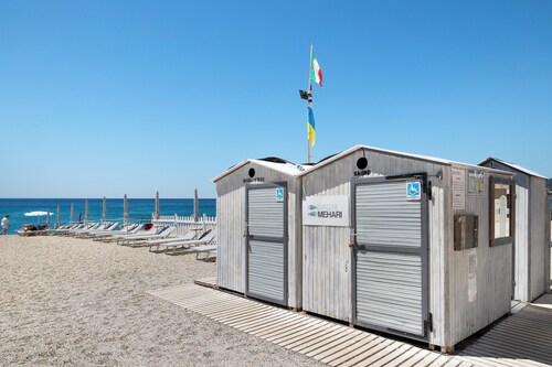 Pet-Friendly Apartment "7 Mehari" with Balcony & Wi-Fi