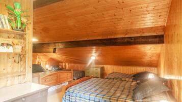 3 dormitorios, tabla de planchar con plancha, wifi