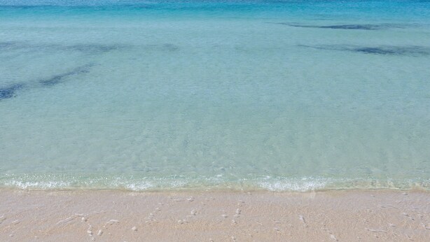 A beach with clear water and a sandy shore. - Holiday Home 'Dimora Storica Maruggio' with Terrace & A/C (maruggio)
