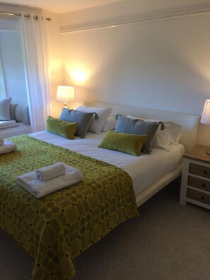 5 bedrooms, iron/ironing board, travel cot, WiFi