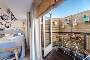1 habitación, wifi y ropa de cama