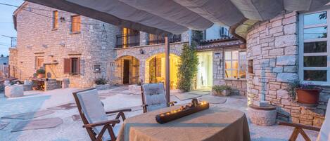 Apartment (Two Bedroom Apartment with Terrace) | Exterior