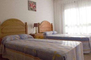 2 bedrooms, WiFi, bed sheets