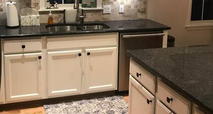 Owasco Lake House w/ 120ft private water front!