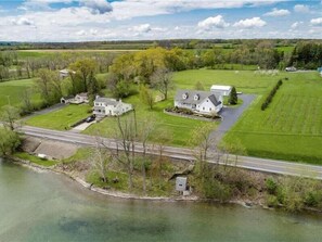 Exterior - Owasco Lake House w/ 120ft private water front! (Fleming)