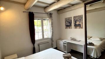 6 habitaciones, wifi y ropa de cama