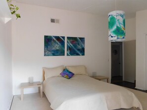 1 makuuhuone, työpöytä, silitysrauta/-lauta, ilmainen Wi-Fi