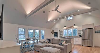 Walk to Beach! Cape Cod Cottage w/ Fire Pit